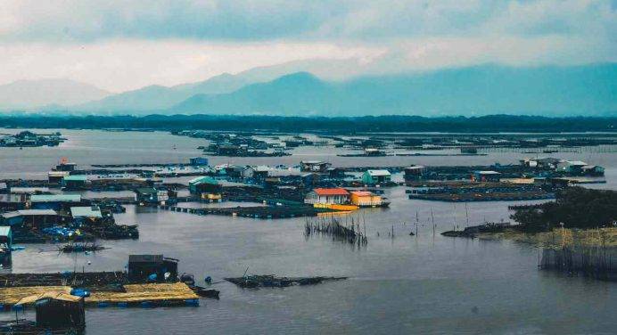 Indonesia: decine di morti e dispersi per le inondazioni a Sumatra