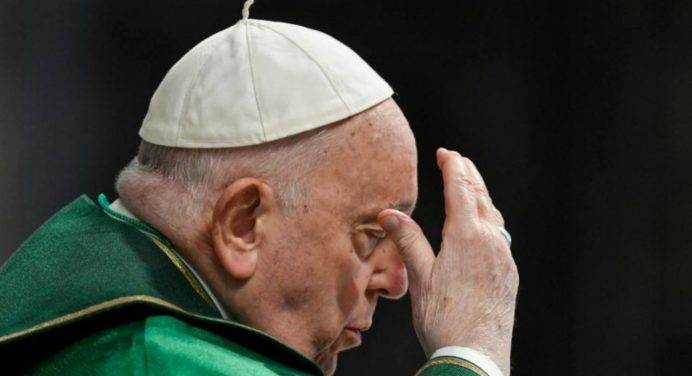 Il Papa: “Chi crede in Dio ripudia la guerra”