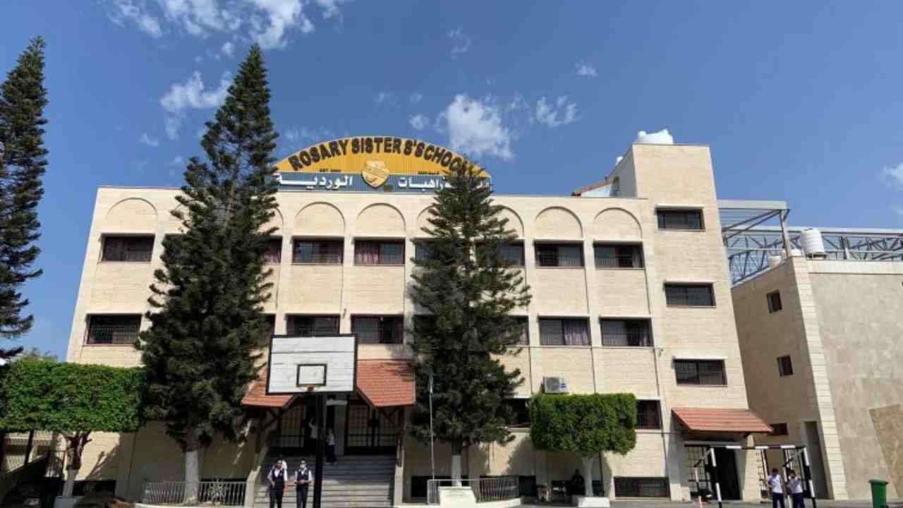 Suor Nabila : “Colpita la scuola cattolica a Gaza”