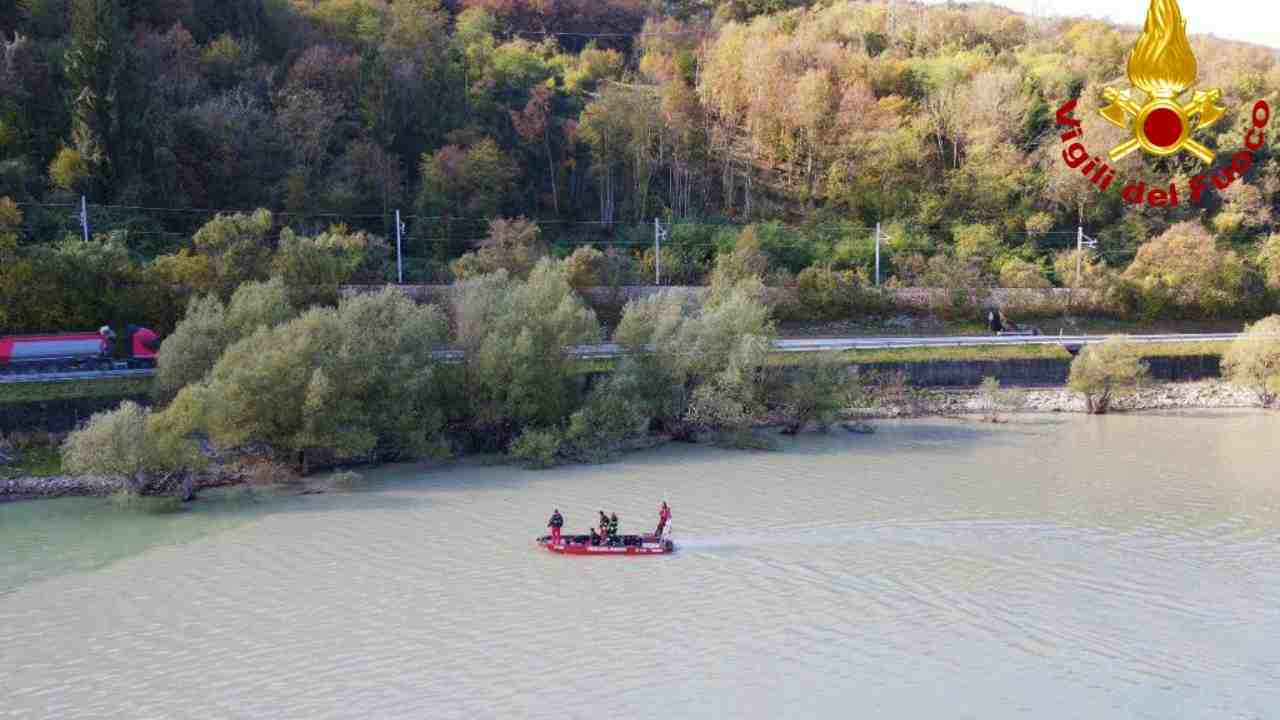 Belluno: ritrovato in un lago il corpo del vigile del fuoco disperso