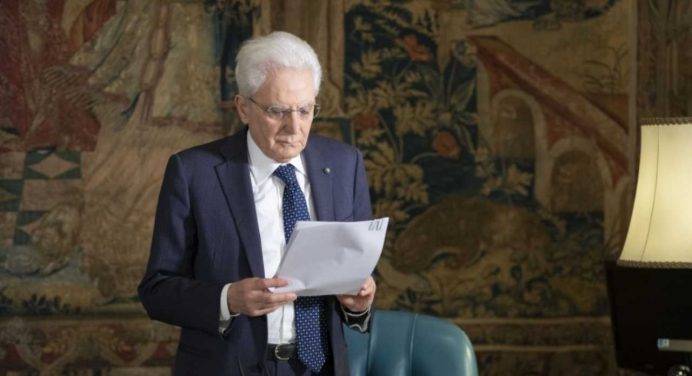 Mattarella ricorda Bobbio: “Contribuì alla tutela dei diritti e della libertà”