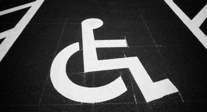Cosa manca alle istituzioni per essere più vicini a chi ha una disabilità