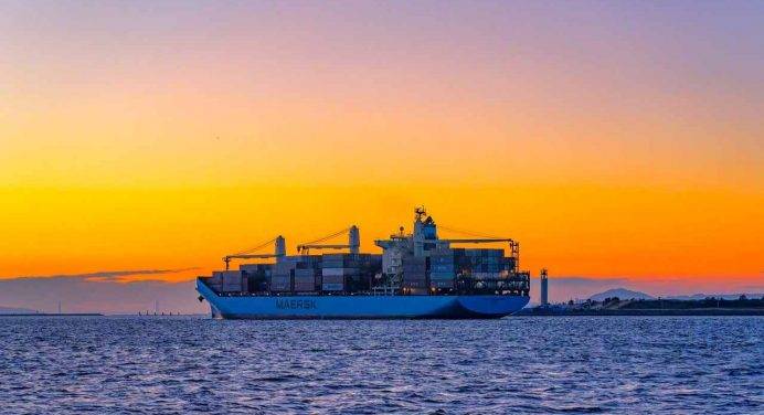 Stretto di Hormuz, pasdaran sequestrano nave cargo legata a Israele